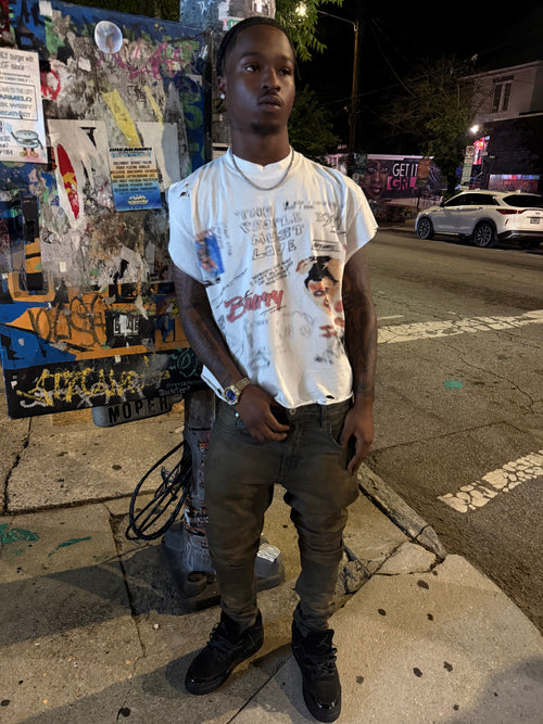 FRUSTRATED DREAMER TEE