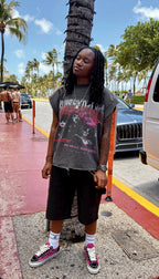 Blurry K!$$ Tee